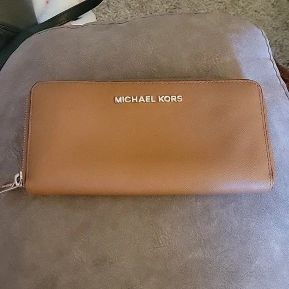 MICHAEL KORS 1990s Camel Brown Large Jet Set Travel Leather Wallet E-1303 - Picture 2 of 9